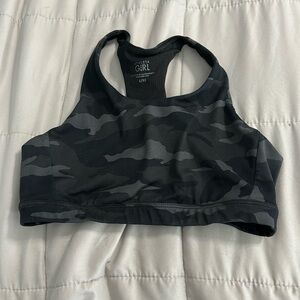 Athleta girls size large sports bra, good condition! Black camo